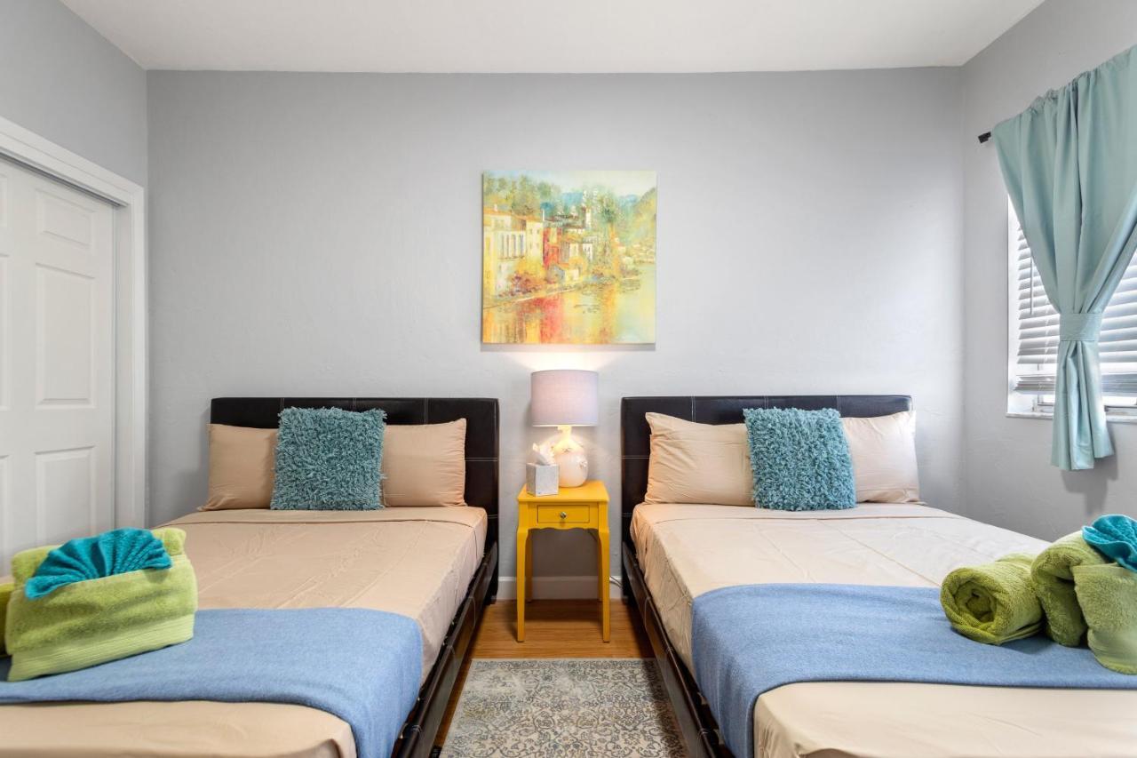 Apartment Ensuite Apt On Collins Ave Miami Beach