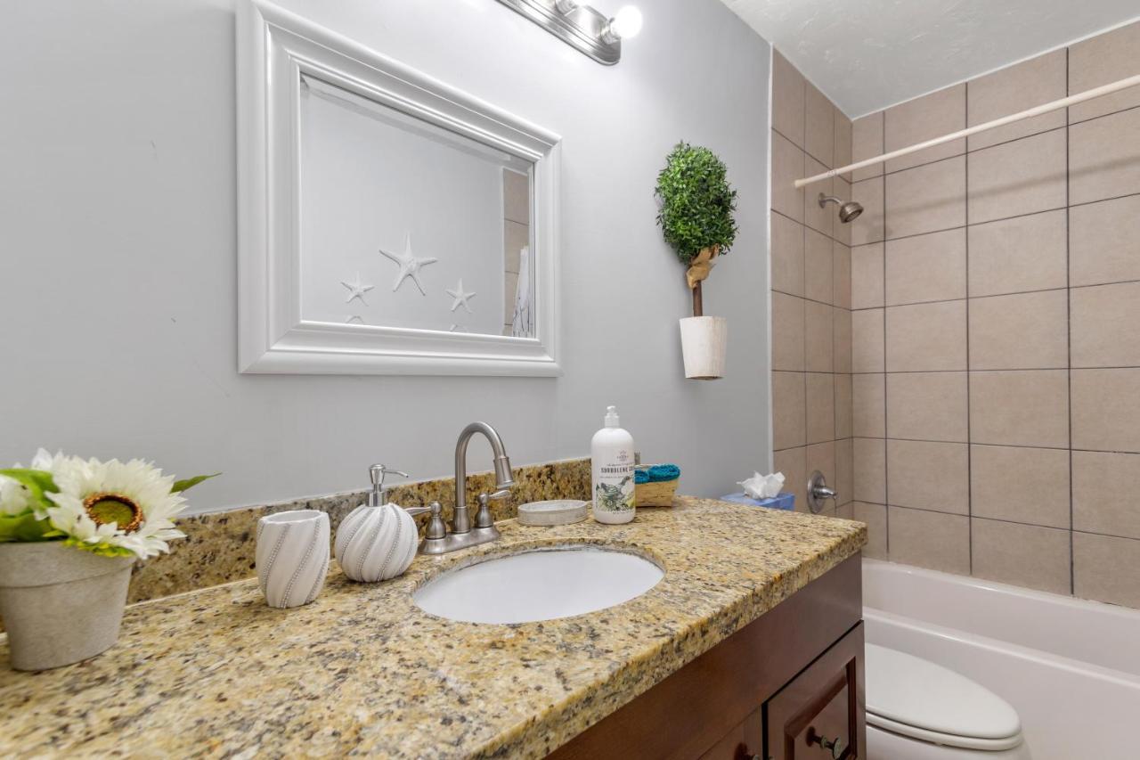 Apartment Ensuite Apt On Collins Ave