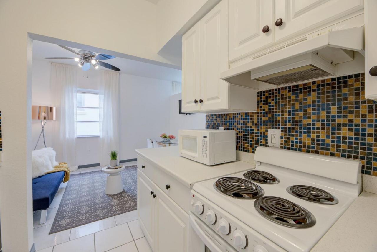 Del Rio Apartment